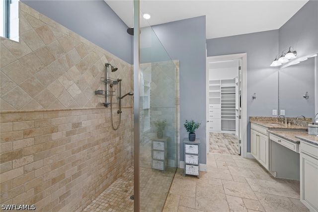 9515 Campanile CIR, Naples, FL 34114