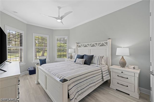 9515 Campanile CIR, Naples, FL 34114