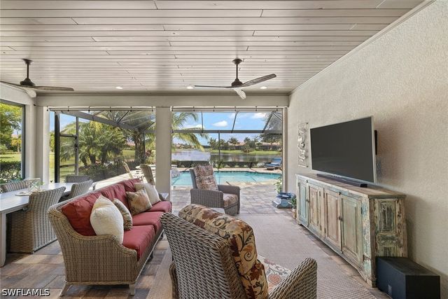 9515 Campanile CIR, Naples, FL 34114