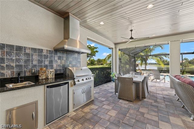 9515 Campanile CIR, Naples, FL 34114