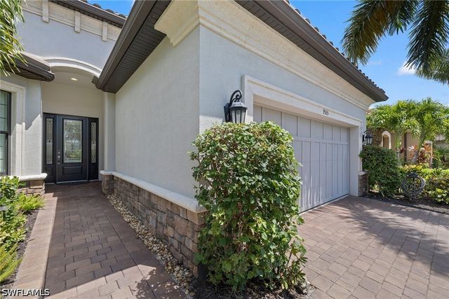 9515 Campanile CIR, Naples, FL 34114