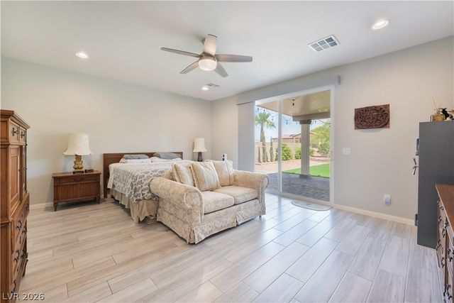 8626 Home Gate Court, Las Vegas, NV 89113