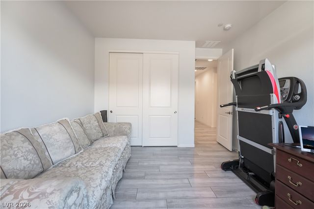 8626 Home Gate Court, Las Vegas, NV 89113