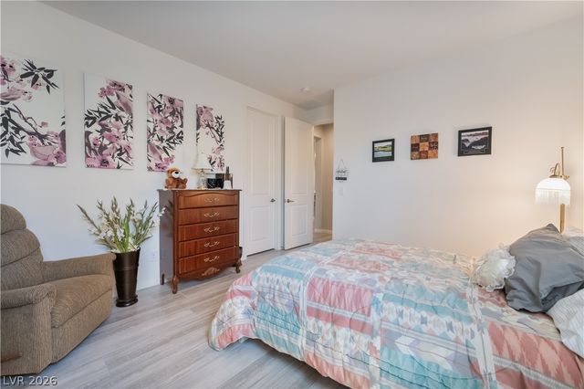 8626 Home Gate Court, Las Vegas, NV 89113