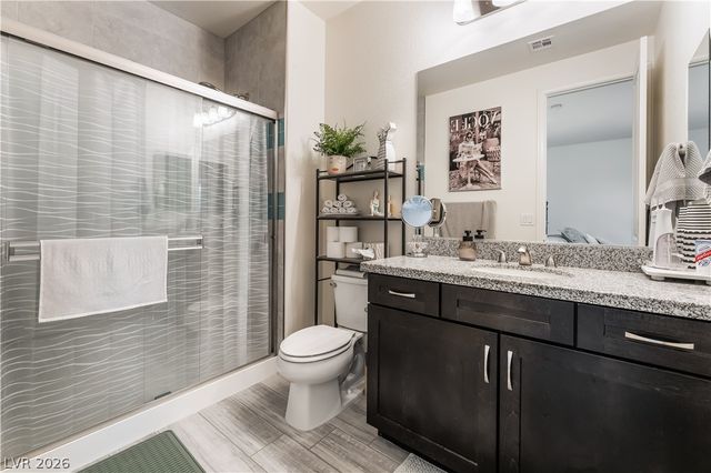 8626 Home Gate Court, Las Vegas, NV 89113
