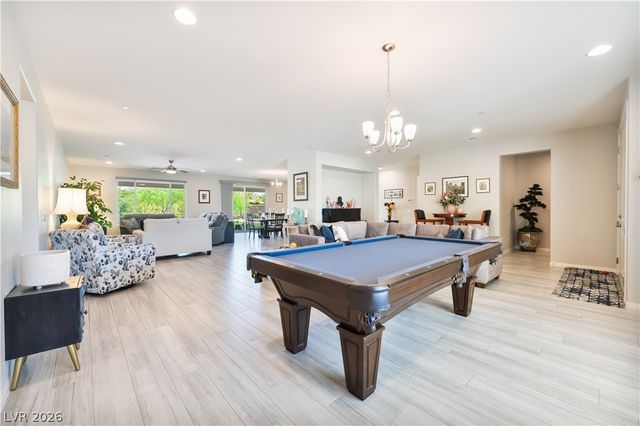 8626 Home Gate Court, Las Vegas, NV 89113
