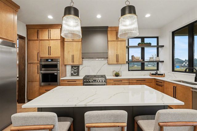 13958 Arthur Court, Washington, MI 48094