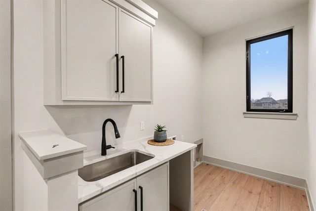 13958 Arthur Court, Washington, MI 48094