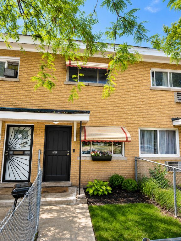 7302 S Dorchester Avenue A, Chicago, IL 60619