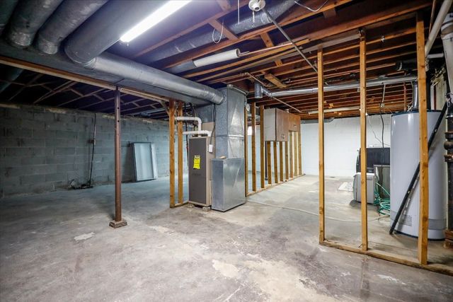 1200 Herold Avenue, Des Moines, IA 50315
