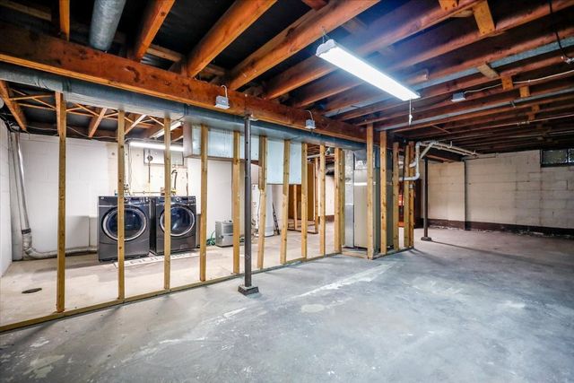 1200 Herold Avenue, Des Moines, IA 50315