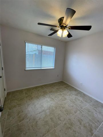 4010 Bealey Lane, Houston, TX 77047
