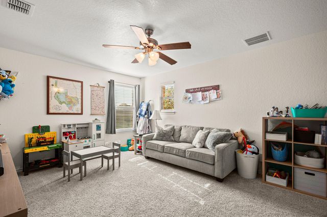 613 Lost Pond, New Braunfels, TX 78130