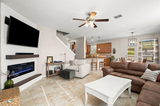 613 Lost Pond, New Braunfels, TX 78130