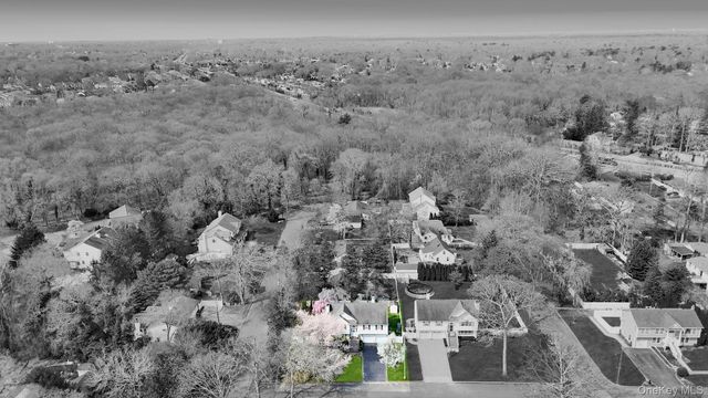 4 Jerome Street, Smithtown, NY 11787