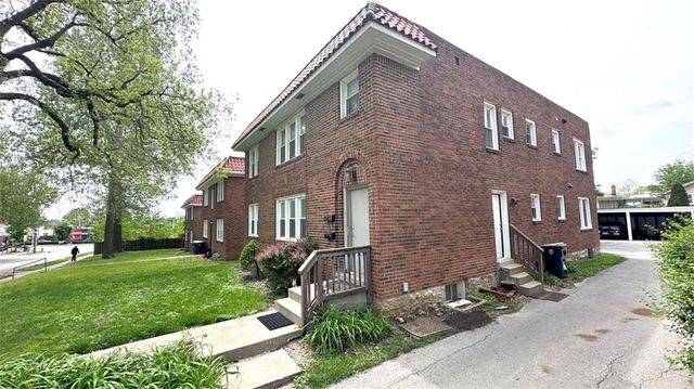 4232 Holly Street, Kansas City, MO 64111