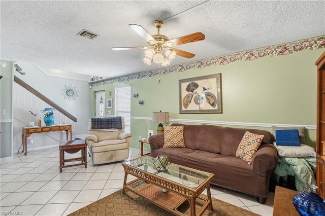 631 SE 12th AVE 100, Cape Coral, FL 33990