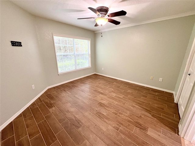 18107 PEREGRINES PERCH PLACE 6111, Lutz, FL 33558