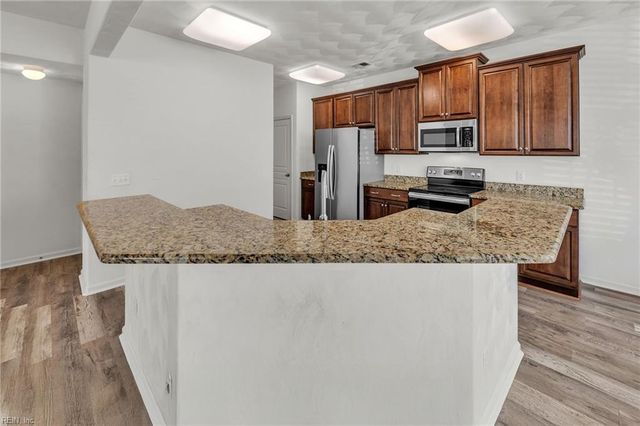 2231 Humphreys DR, Suffolk, VA 23435