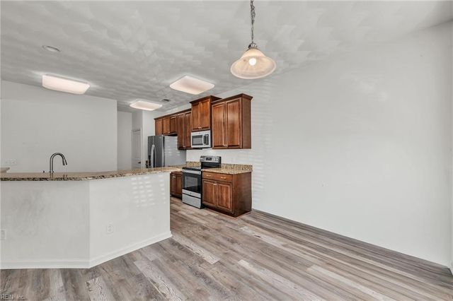 2231 Humphreys DR, Suffolk, VA 23435