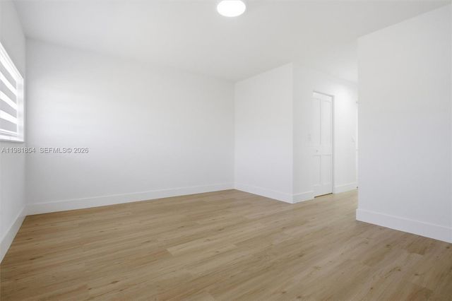 13911 SW 100th Ln, Miami, FL 33186