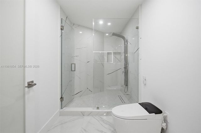 13911 SW 100th Ln, Miami, FL 33186