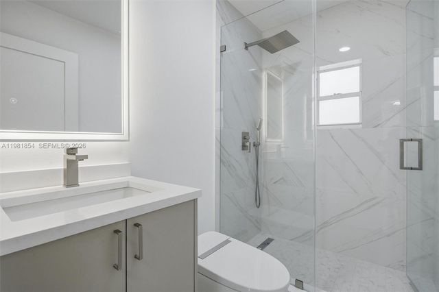 13911 SW 100th Ln, Miami, FL 33186