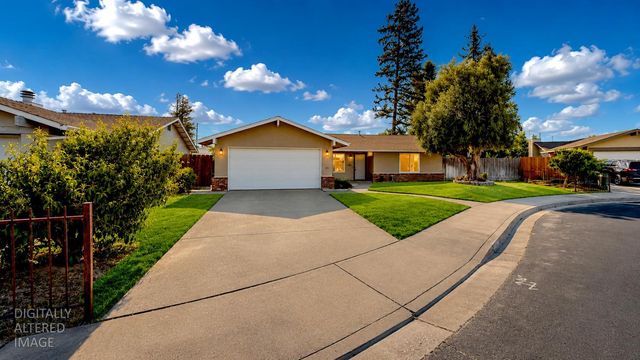 990 Hycell Ct Ct, Turlock, CA 95380