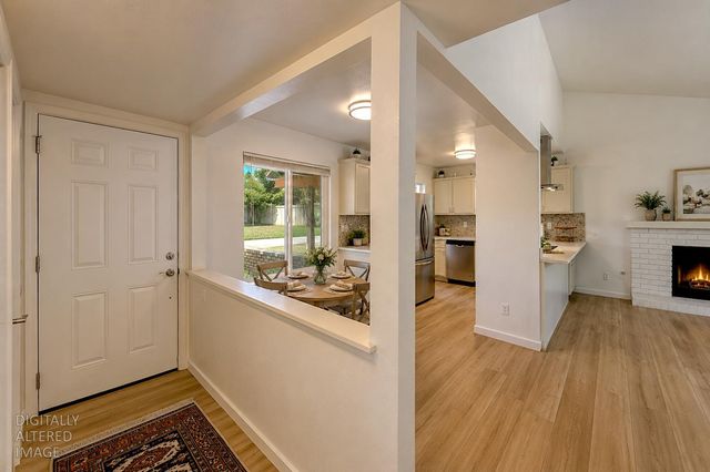 990 Hycell Ct Ct, Turlock, CA 95380
