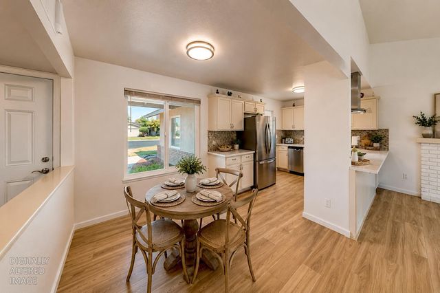 990 Hycell Ct Ct, Turlock, CA 95380