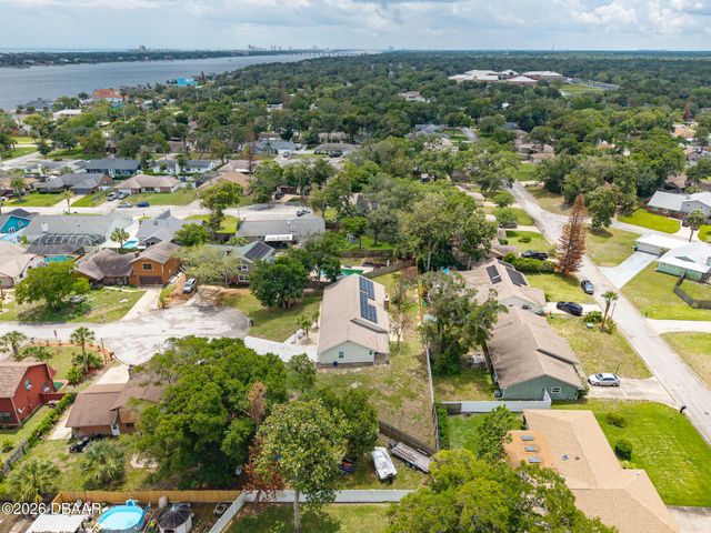 11 Petrea Terrace, Ormond Beach, FL 32174