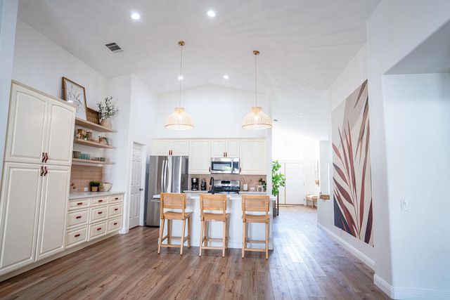 45150 Birchcrest Circle, La Quinta, CA 92253