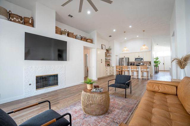 45150 Birchcrest Circle, La Quinta, CA 92253