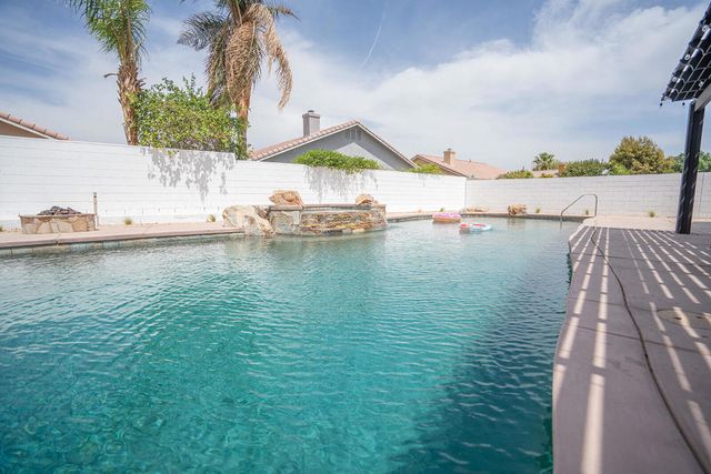 45150 Birchcrest Circle, La Quinta, CA 92253