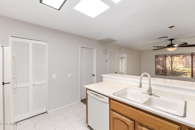 14300 W BELL Road 80, Surprise, AZ 85374