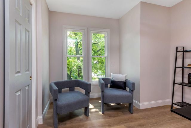 72 Avondale Avenue, Columbus, OH 43222