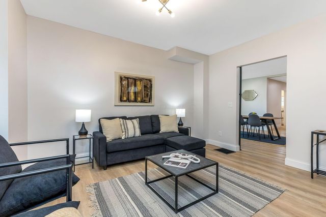 72 Avondale Avenue, Columbus, OH 43222