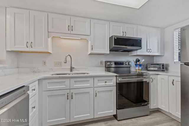 8801 Reed Drive 314w, Emerald Isle, NC 28594