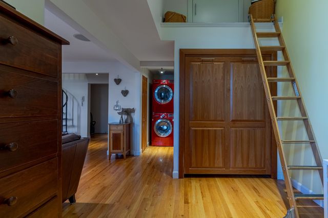 609 State St Unit 7, Portsmouth, NH 03801