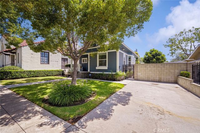 560 N 2nd Avenue, Upland, CA 91786