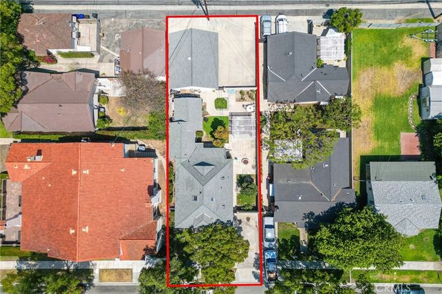 560 N 2nd Avenue, Upland, CA 91786