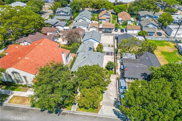 560 N 2nd Avenue, Upland, CA 91786