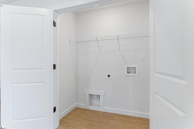 18 Catawba Avenue, Greenville, SC 29611