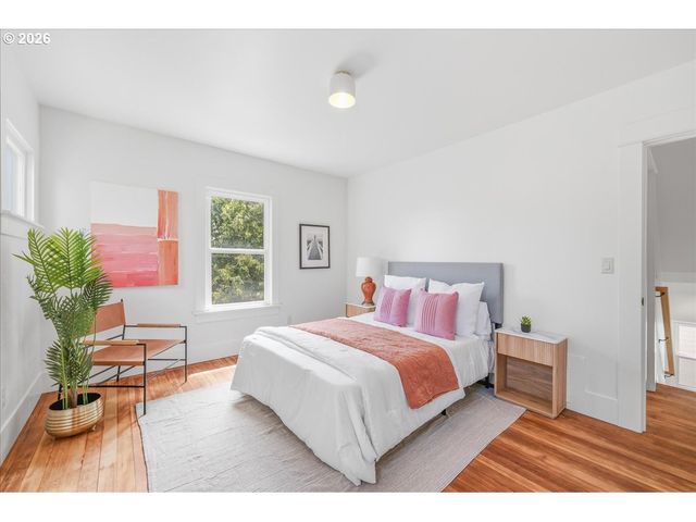 5731 Ne 10TH Ave, Portland, OR 97211