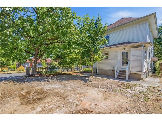 5731 Ne 10TH Ave, Portland, OR 97211