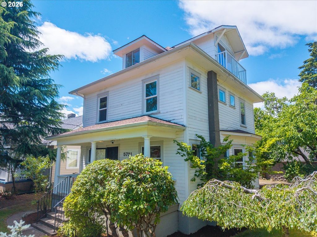 5731 Ne 10TH Ave, Portland, OR 97211