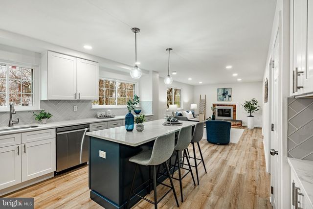 1223 HAWTHORNE LN, West Chester, PA 19380