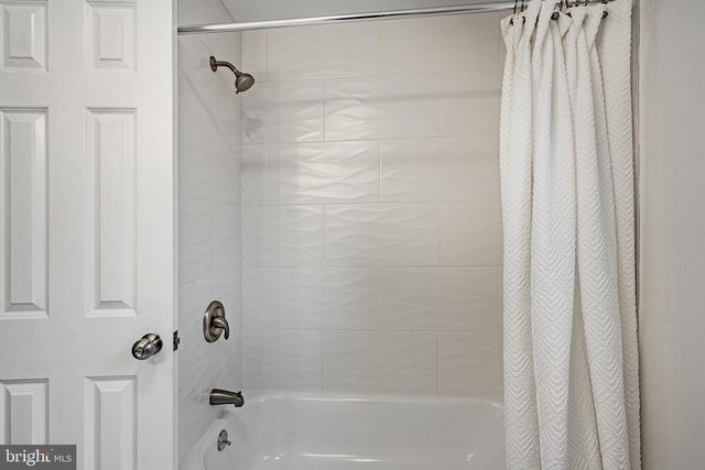 1223 HAWTHORNE LN, West Chester, PA 19380