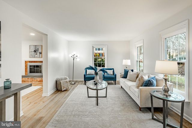 1223 HAWTHORNE LN, West Chester, PA 19380