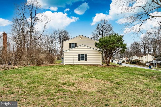 1223 HAWTHORNE LN, West Chester, PA 19380